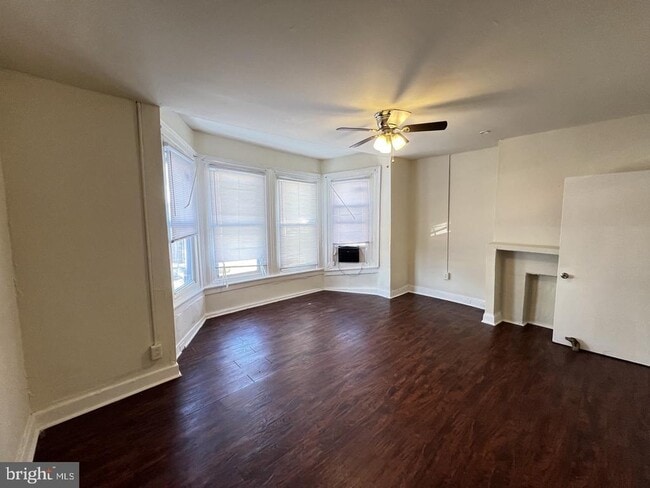 Building Photo - 176 Manheim St