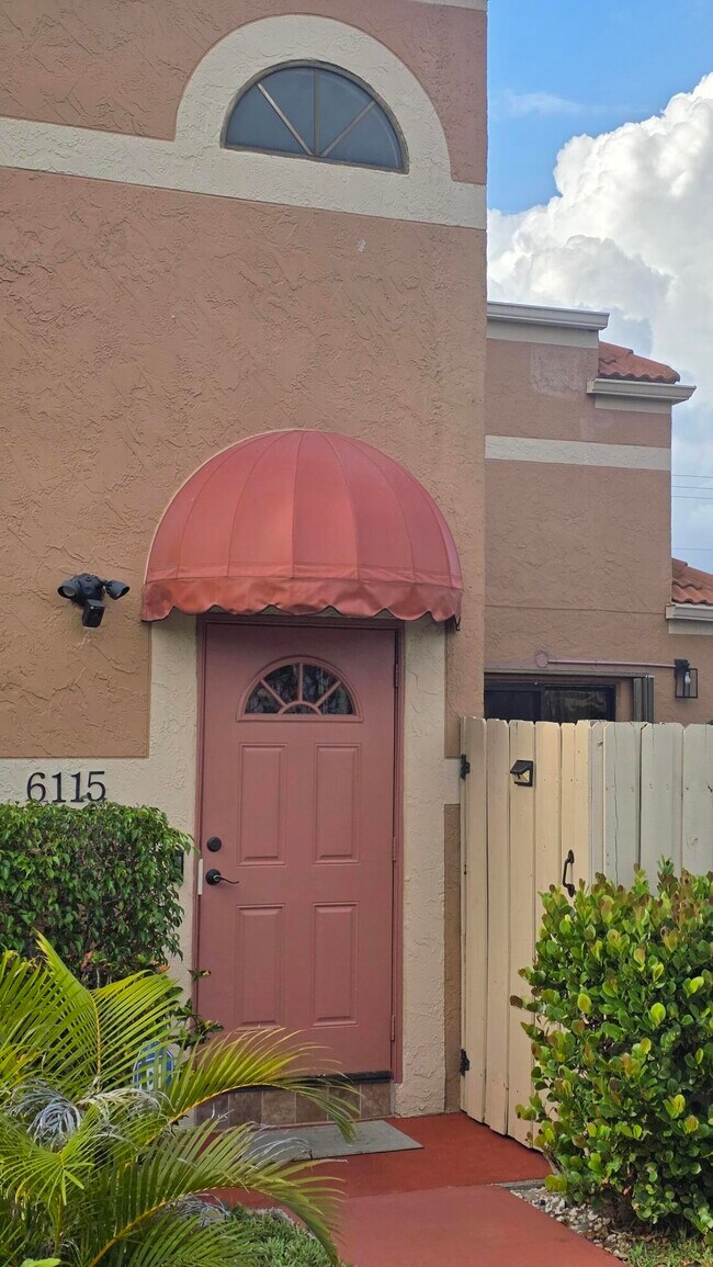 Building Photo - 6115 Seven Springs Blvd