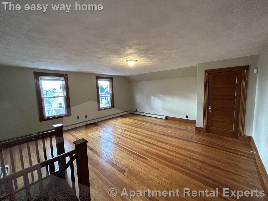 83 Medford St Unit 86 Medford St 3, Medford, Medford, MA 02155