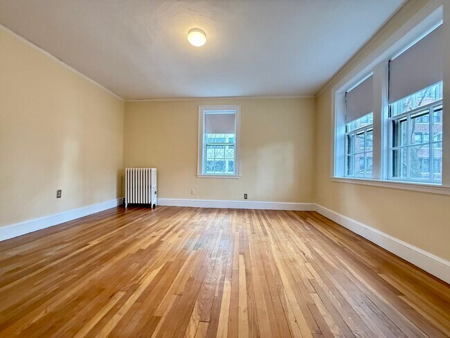 Building Photo - 9 Ellery St