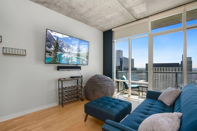 Building Photo - 1511 Champa St