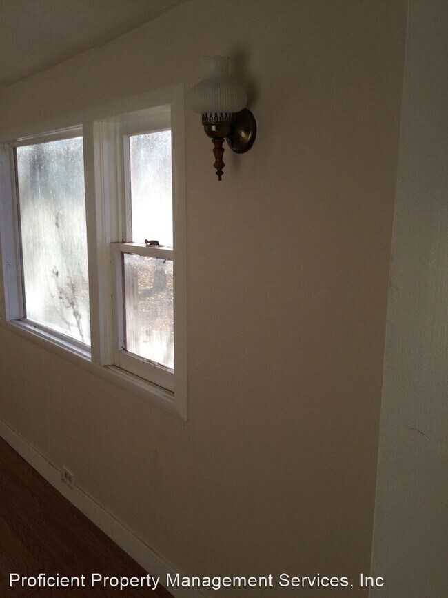 Building Photo - 1 br, 1 bath House - 1628 Locust