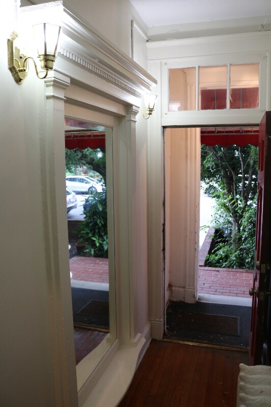 Foto del edificio - 2525 Stuart Ave