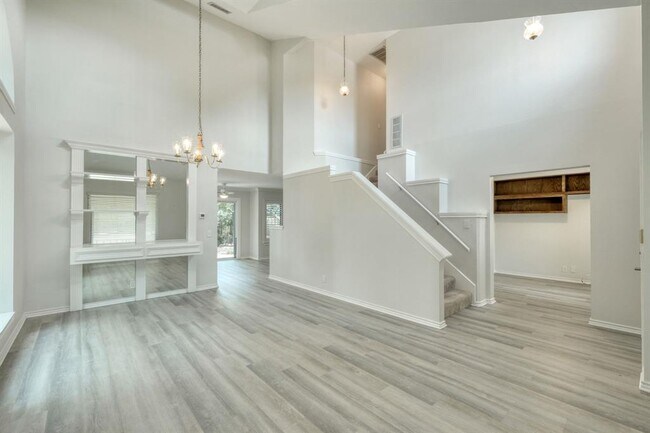 Foto del edificio - 11302 Perennial Ct