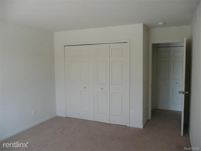 Building Photo - 2625 Greenstone Blvd