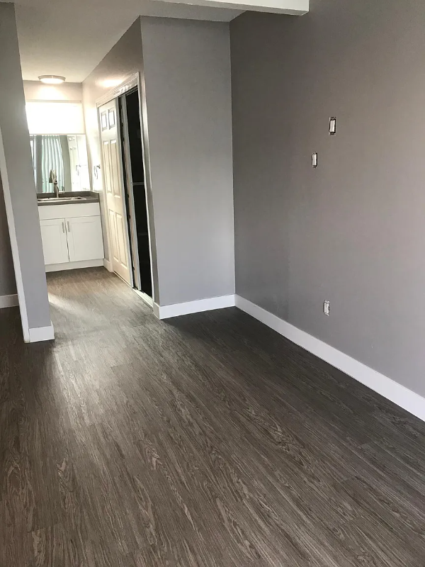 Foto del edificio - 515 N Juanita Ave