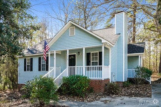 Building Photo - 1219 Azalea Dr