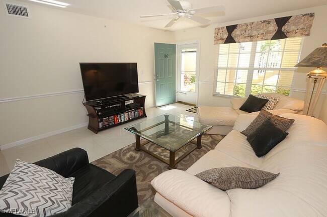 Foto del edificio - 28881 Bermuda Lago Ct