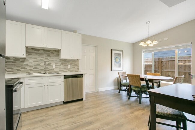 Photo - 5225 Van Aken Dr Apartment