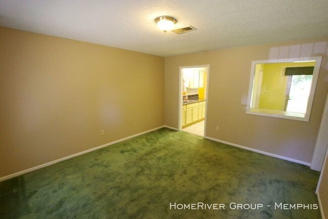 Building Photo - 3BR, 1.5BA Southaven Gem!