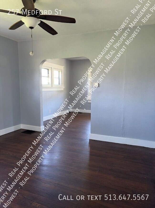 Foto del edificio - 257 Medford St