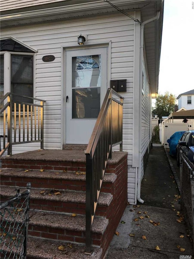 Building Photo - 149-22-149-17 17th Rd