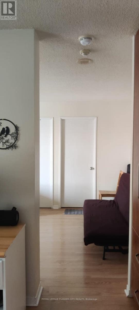 Building Photo - 145 Hillcrest Ave