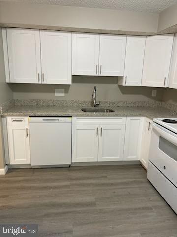 Foto del edificio - 3422 Belfry Ln