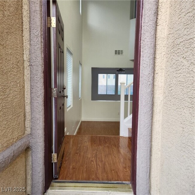 Building Photo - 10680 Congaree St