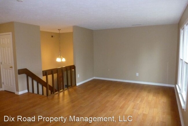 Building Photo - 3 br, 2.5 bath House - 4107 Central Avenue,