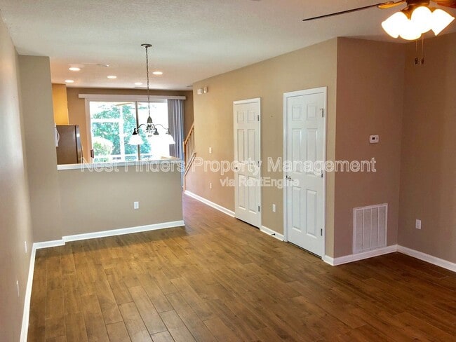 Building Photo - 8078 Summer Cove Ct