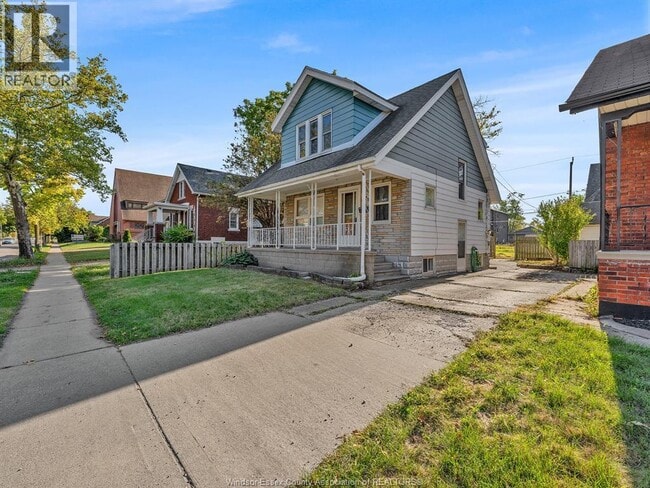 Building Photo - 943 Pillette Rd