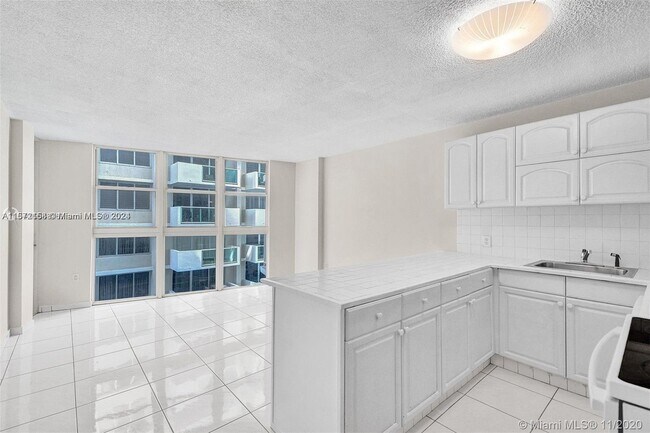 Foto del edificio - 1228 West Ave