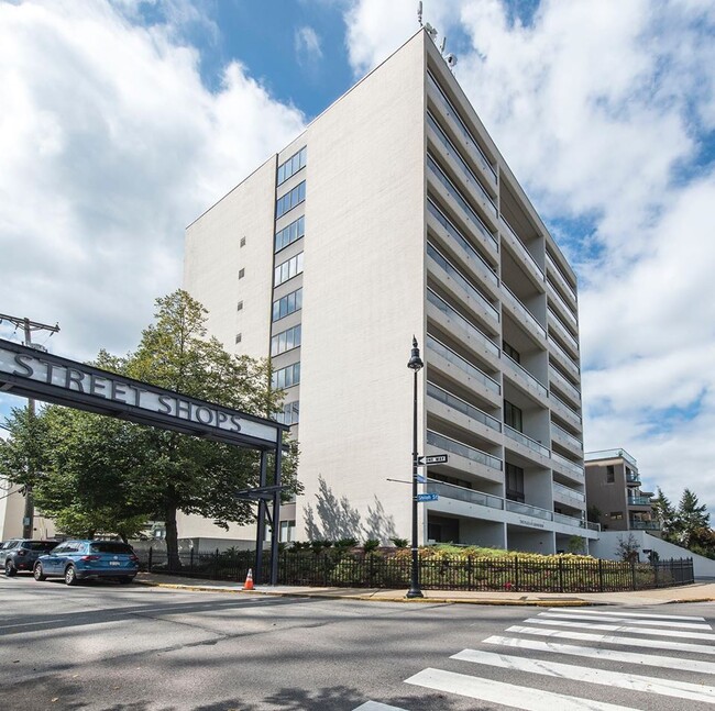 Photo - 111 Grandview Ave Townhome