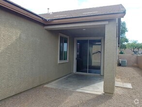 Building Photo - 203 E Refuge Loop