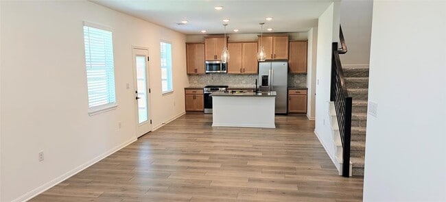 Building Photo - 1417 Purple Martin Dr