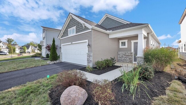 Building Photo - 3803 Shoal Way