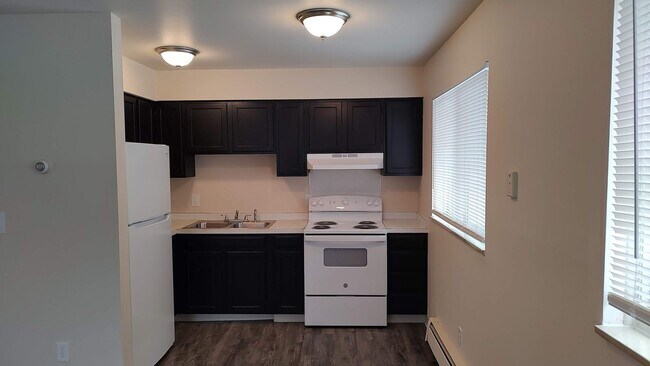 Foto del interior - East Knoll Apartments (Renewed Investments II LLC)
