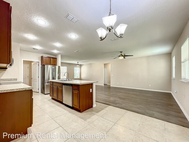 Building Photo - 3 br, 2 bath House - 7532 Park Hill Ave.
