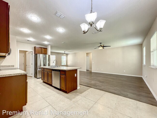 Foto del edificio - 3 br, 2 bath House - 7532 Park Hill Ave.