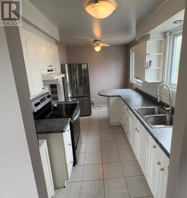 Building Photo - 97 Tupper Dr