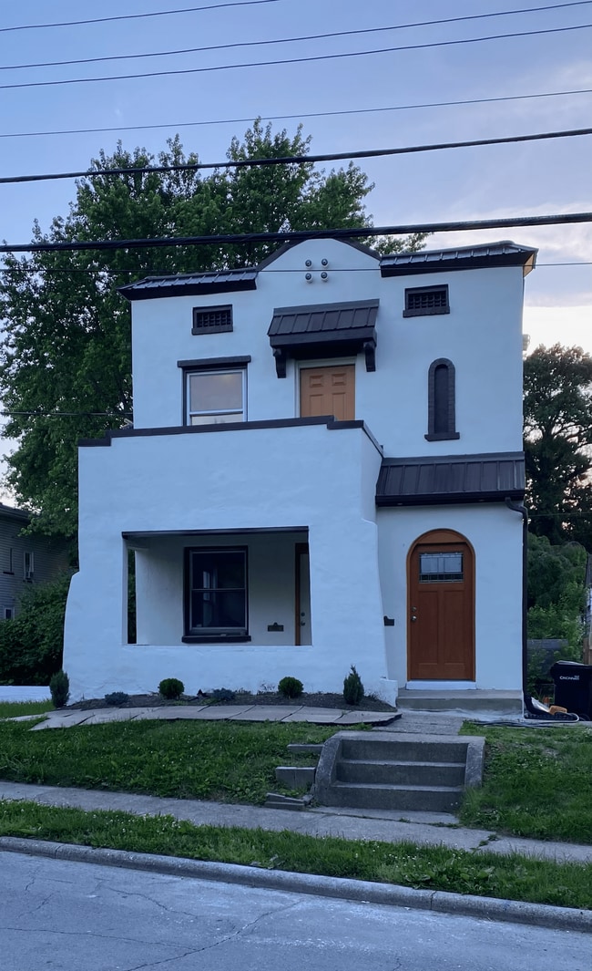 Duplex - 2546 Duck Creek Rd