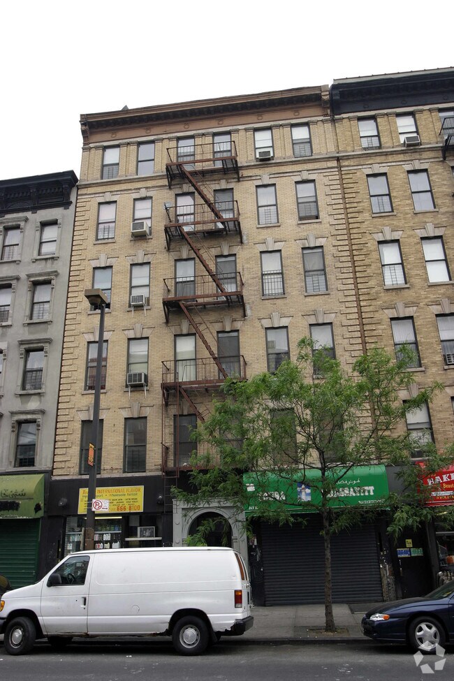 Foto del edificio - 239-241 W 116th St