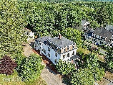 Primary Photo - 8 br, 5 bath House - 65 High St
