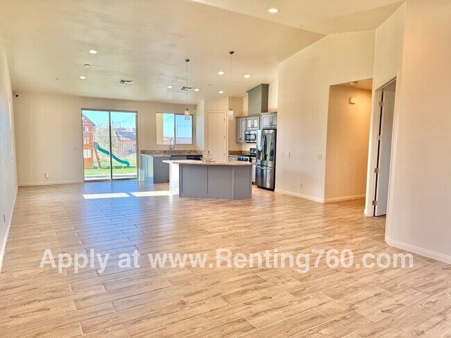 Building Photo - 4 Bedroom Home with Solar Panels and EV Ch...