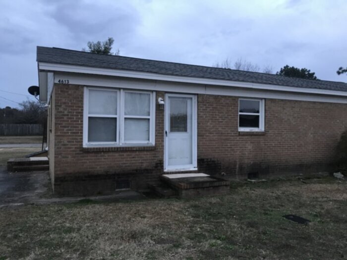 Primary Photo - 4613 Cumberland Rd