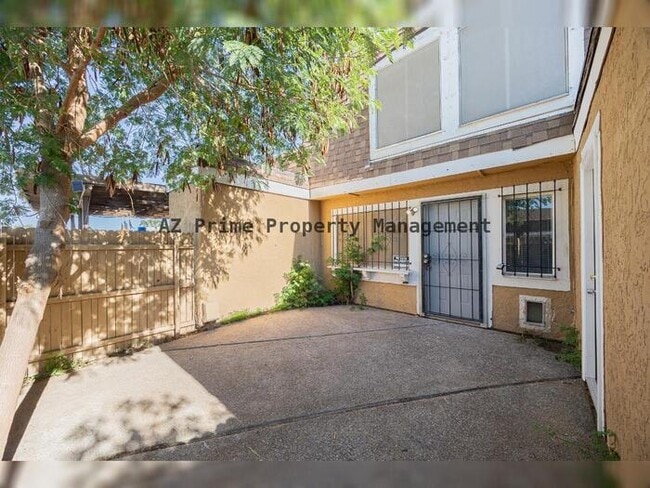 Building Photo - 8445 N 34th Ave