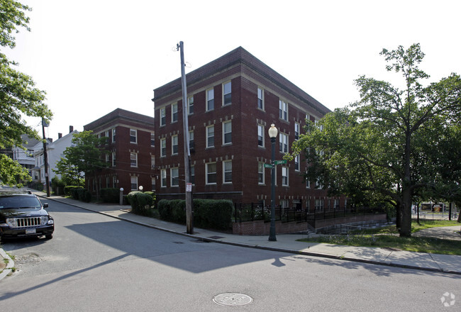Foto del edificio - Conway Court Apartments