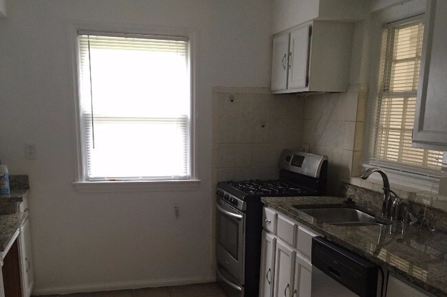 Foto del edificio - 3603 28th Pkwy