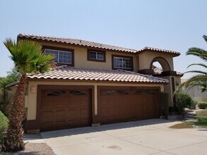 Building Photo - 12907 E Sahuaro Dr