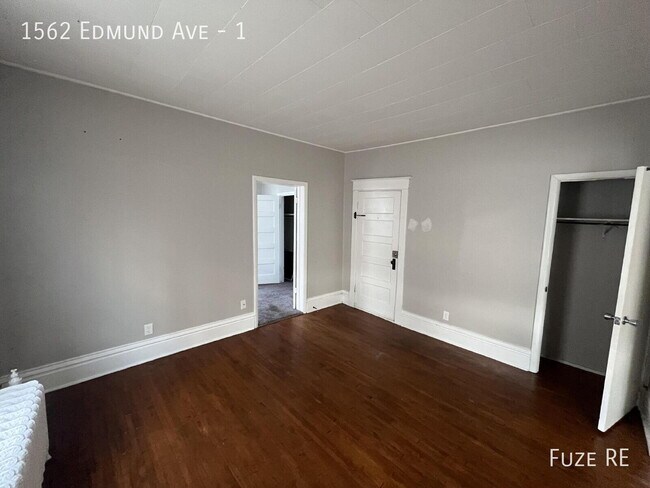 Building Photo - 1562 Edmund Ave W