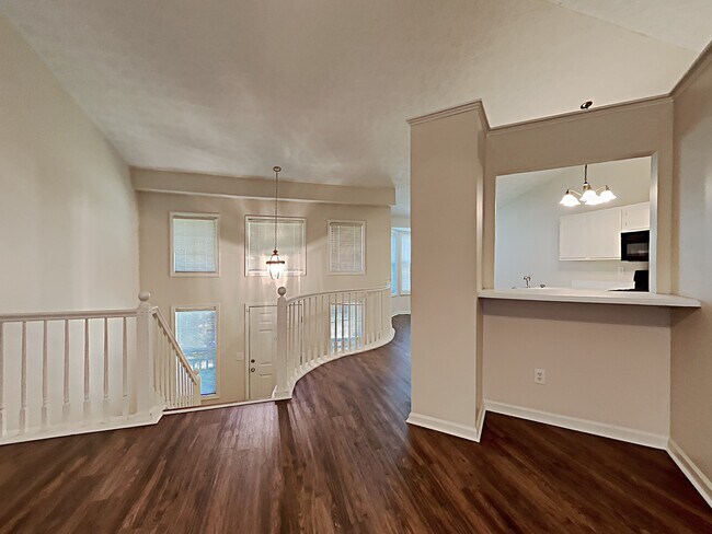 Foto del edificio - 4839 Woodlands Parkway