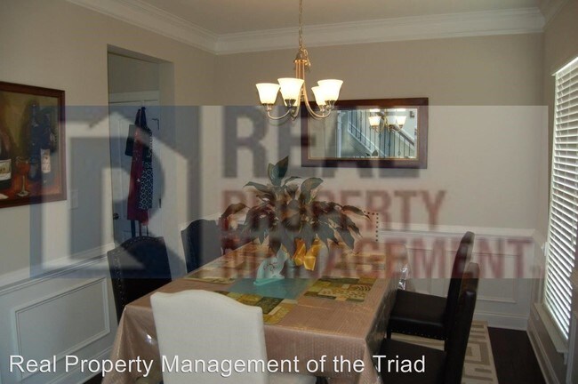 Foto del edificio - 4 br, 2.5 bath House - 2203 Wise Owl Drive