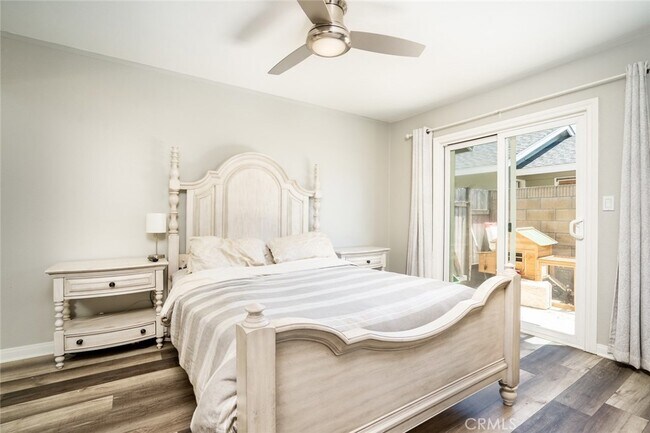 Foto del edificio - 5892 Frontier Cir