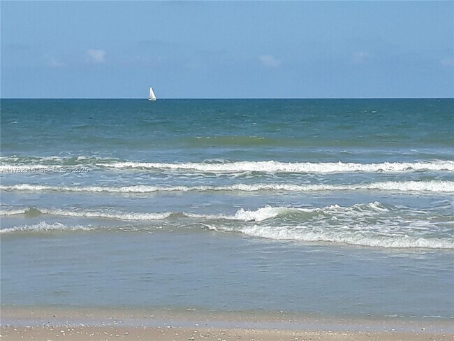 Foto del edificio - 3880 N Hwy A1A