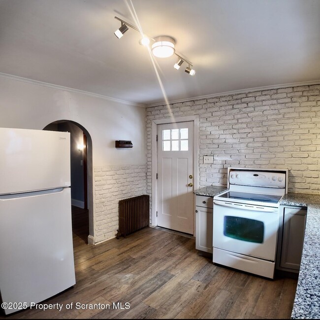 Foto del edificio - 58 Owego St