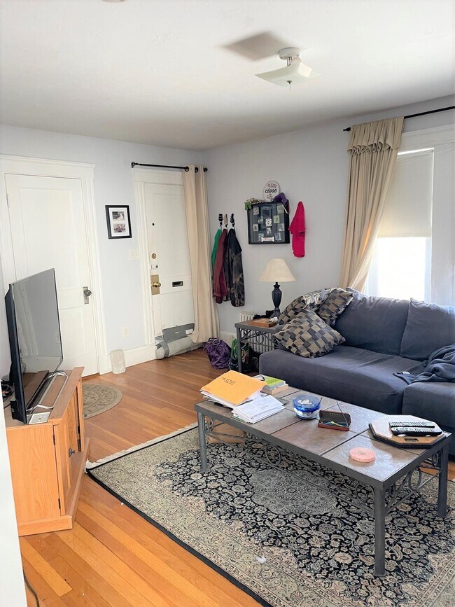 Foto del edificio - 7 Doble Ave