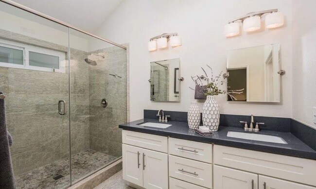 Photo - 7 Harwich Walk Townhome