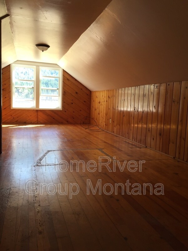 Foto del edificio - 885 Speedway Ave