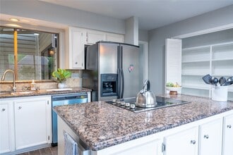 Building Photo - 12226 Ravenmoor Dr